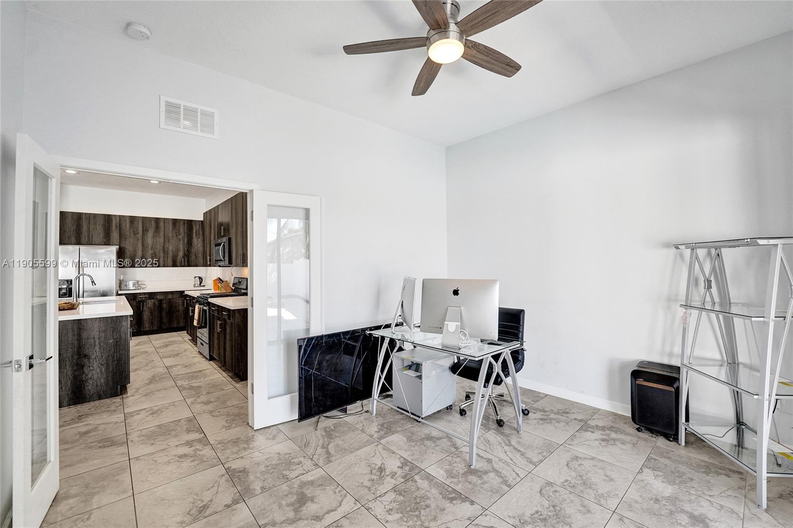 4947 3 / 3 2187 sq. ft. $ 2025-11-24 0 Photo