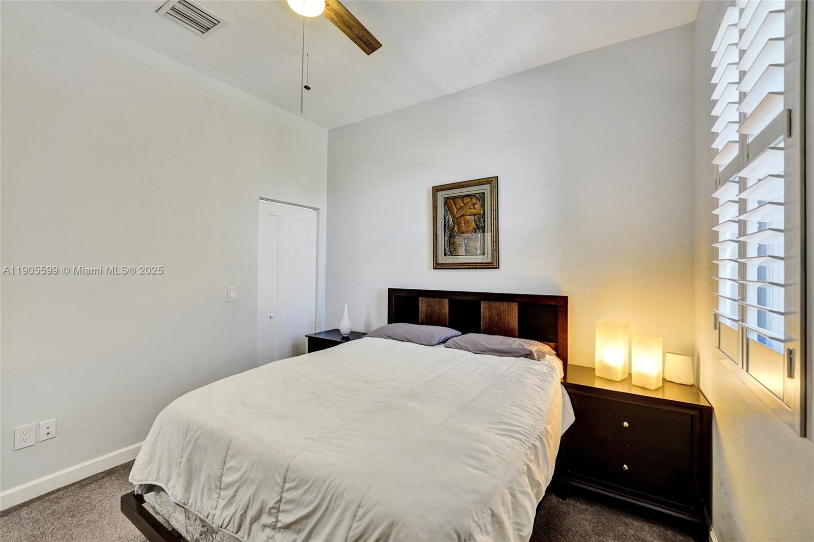 4947 3 / 3 2187 sq. ft. $ 2025-11-24 0 Photo