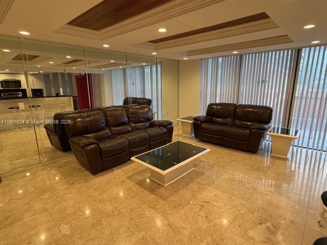 See details 301 2 / 2 1502 sq. ft. $ 2025-10-30 0 Photo