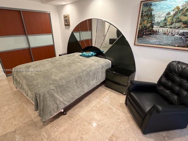 See details 301 2 / 2 1502 sq. ft. $ 2025-10-30 0 Photo