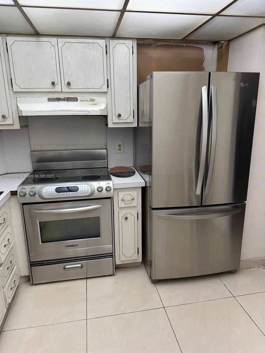 12J 2 / 2 1240 sq. ft. $ 2025-10-30 0 Photo
