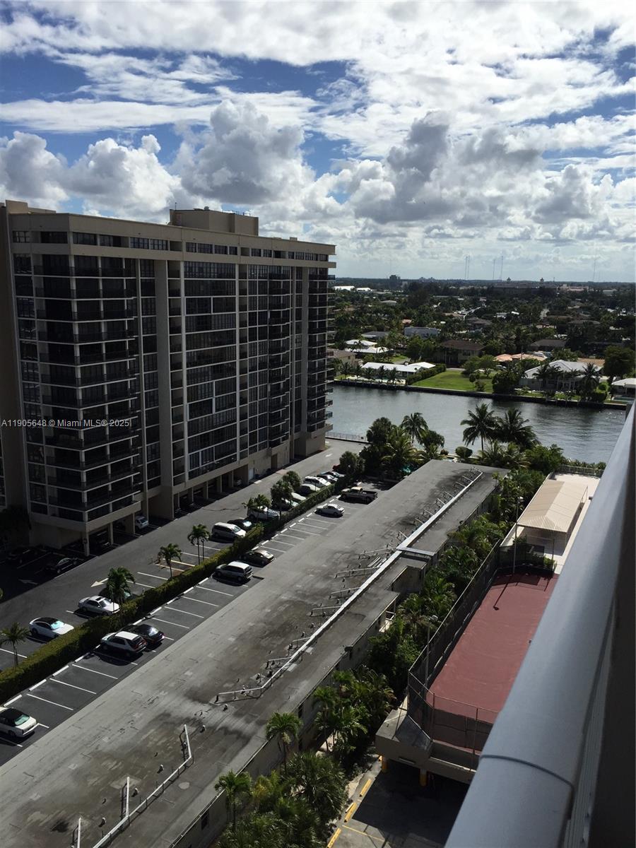 12J 2 / 2 1240 sq. ft. $ 2025-10-30 0 Photo