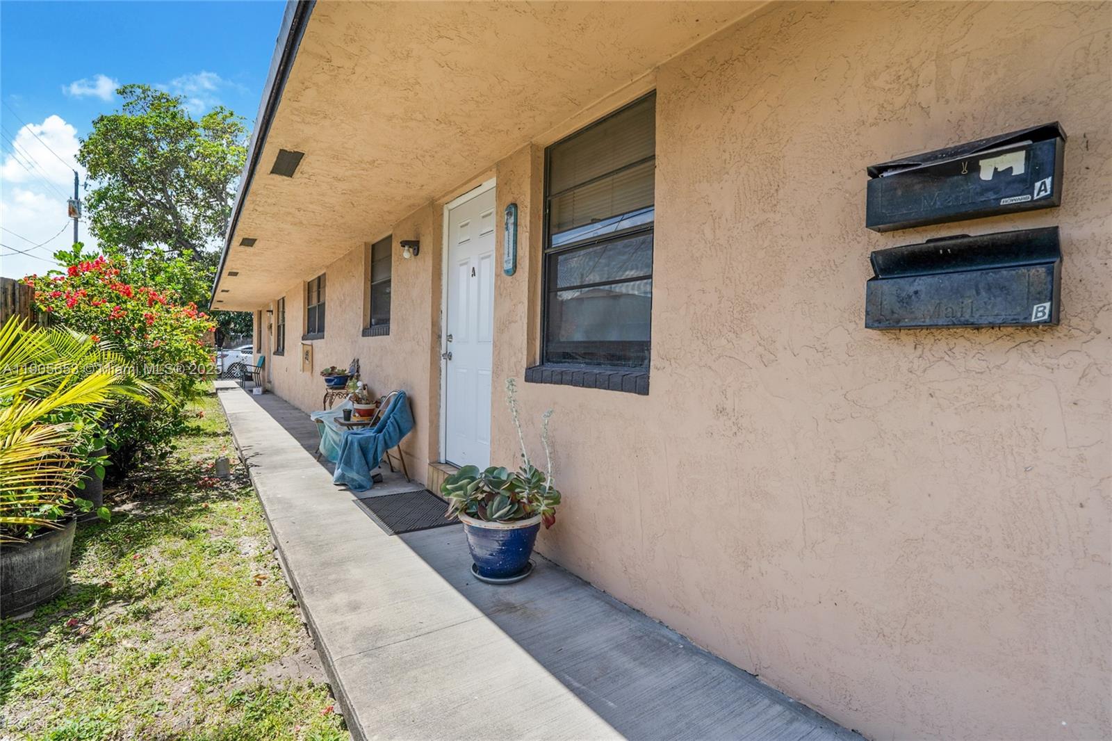   /  1926 sq. ft. $ 2025-10-30 0 Photo