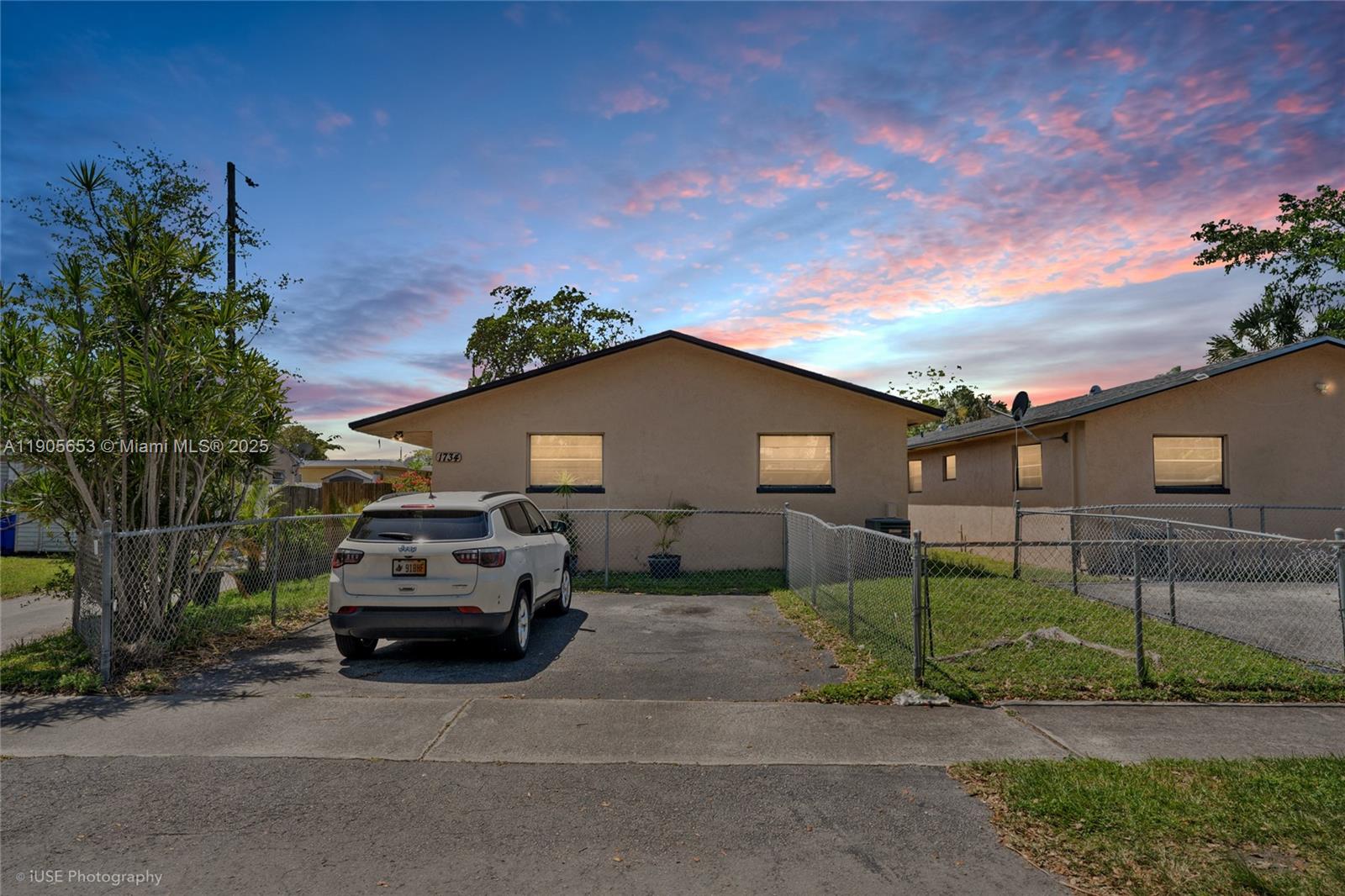   /  1926 sq. ft. $ 2025-10-30 0 Photo