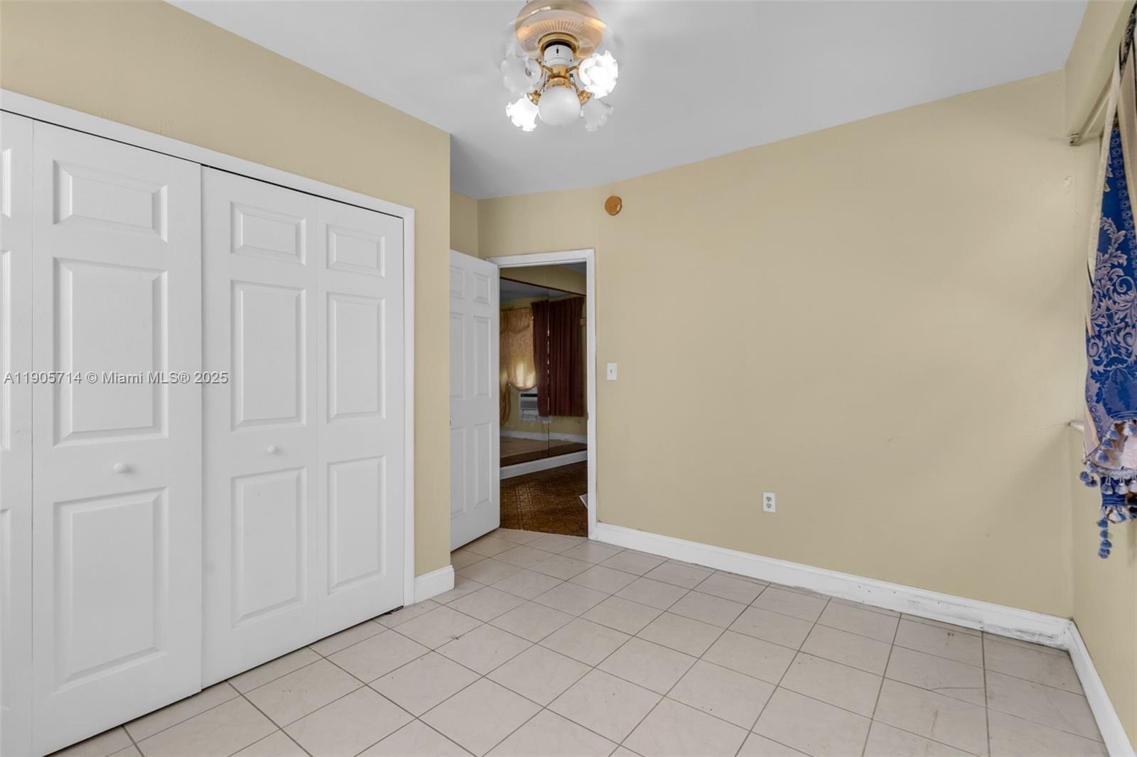   /  2356 sq. ft. $ 2025-10-30 0 Photo