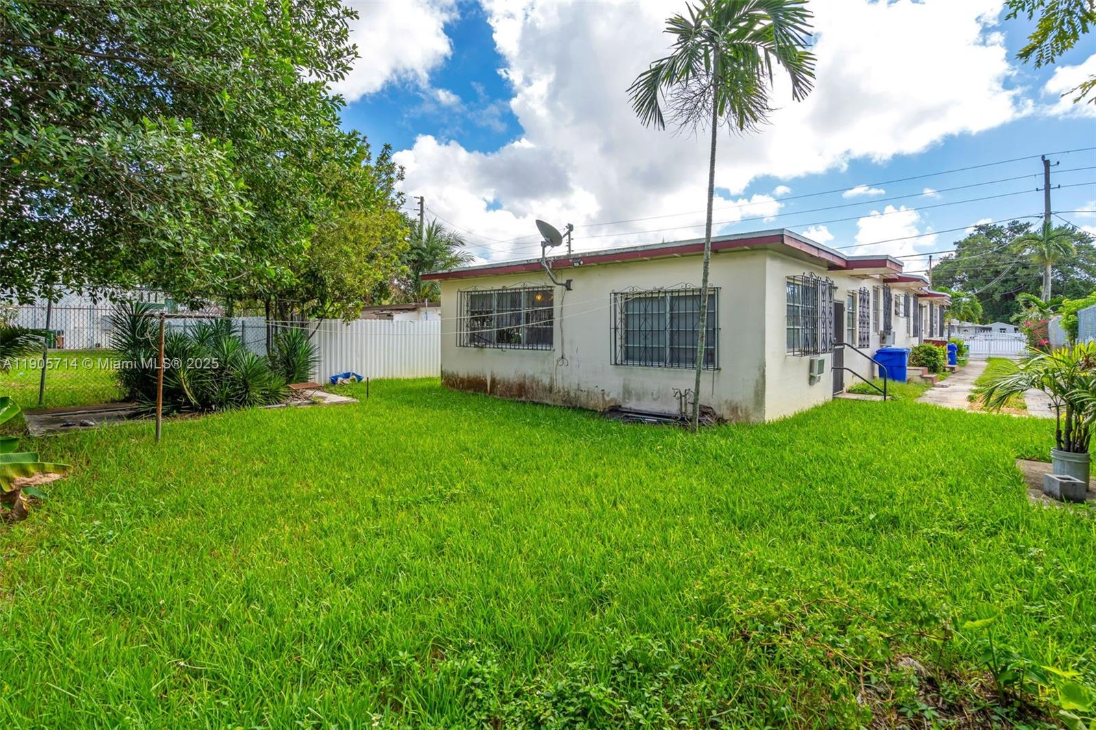   /  2356 sq. ft. $ 2025-10-30 0 Photo