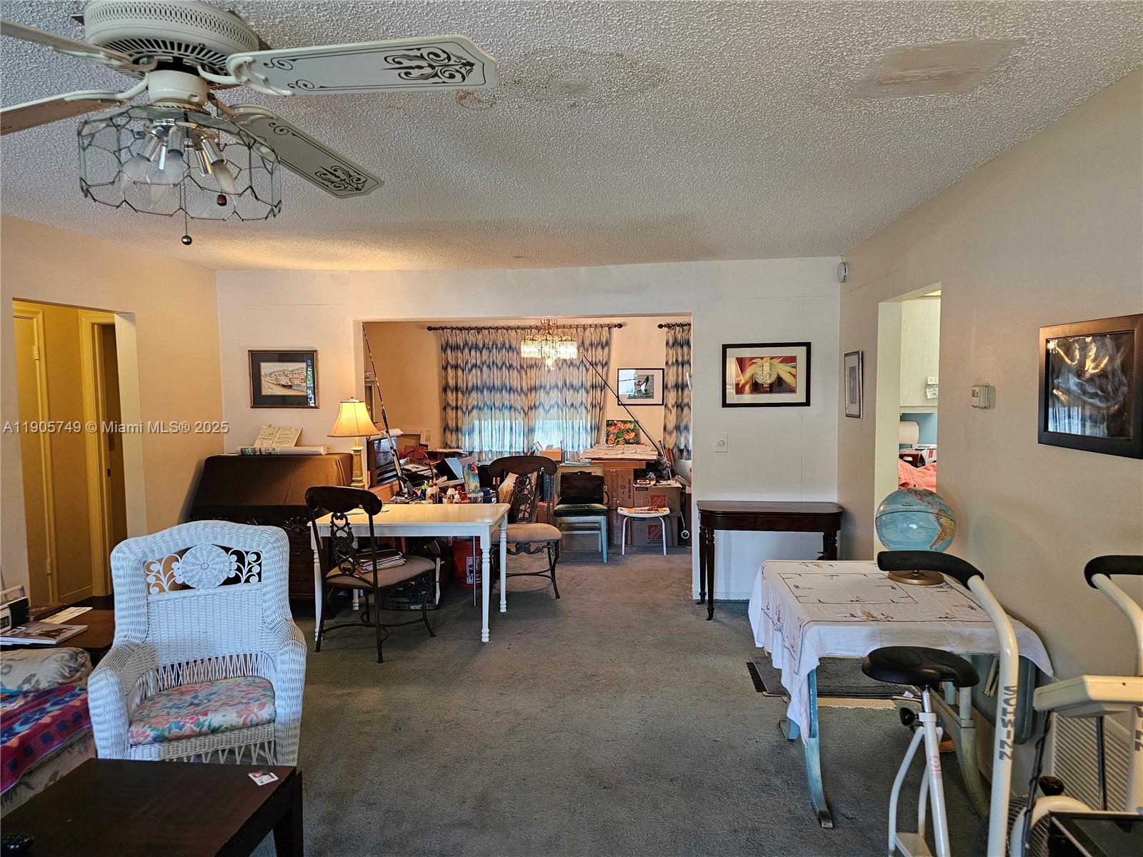 2300 2 / 2 1428 кв.футов $ 2025-10-30 0 Фото