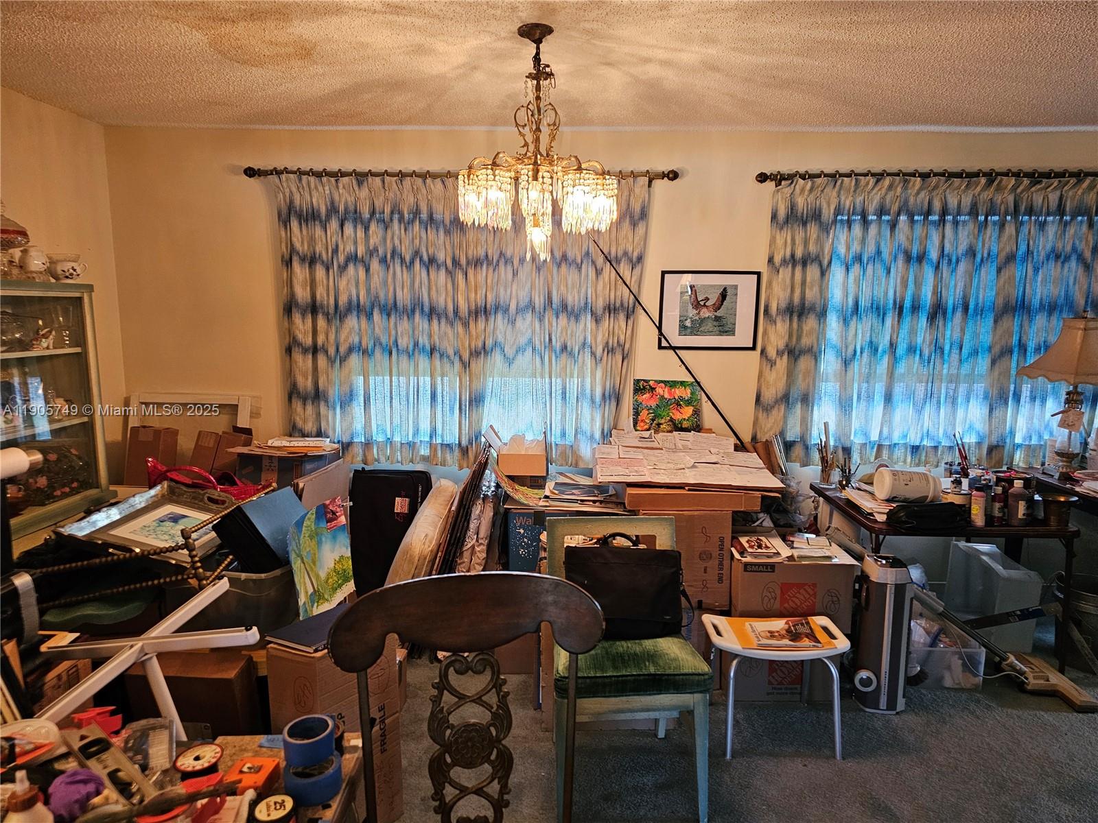 2300 2 / 2 1428 кв.футов $ 2025-10-30 0 Фото