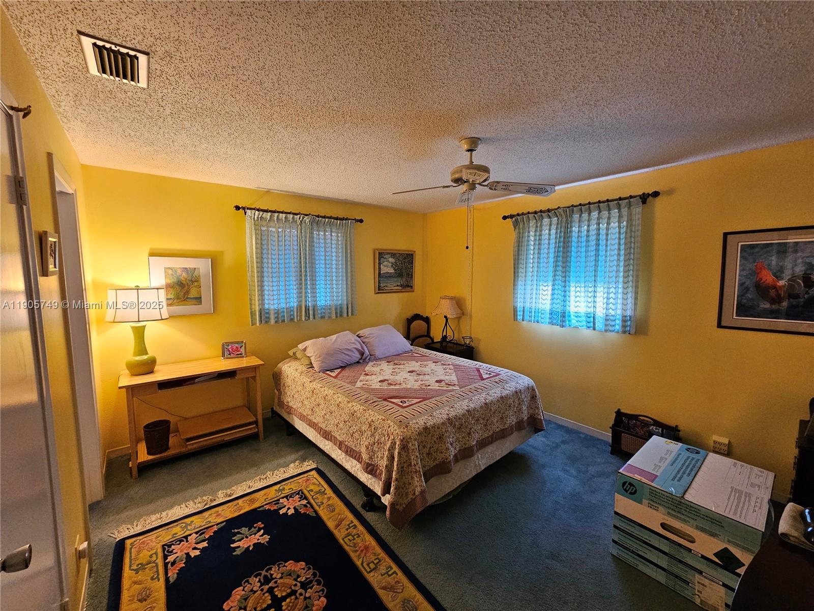 2300 2 / 2 1428 кв.футов $ 2025-10-30 0 Фото