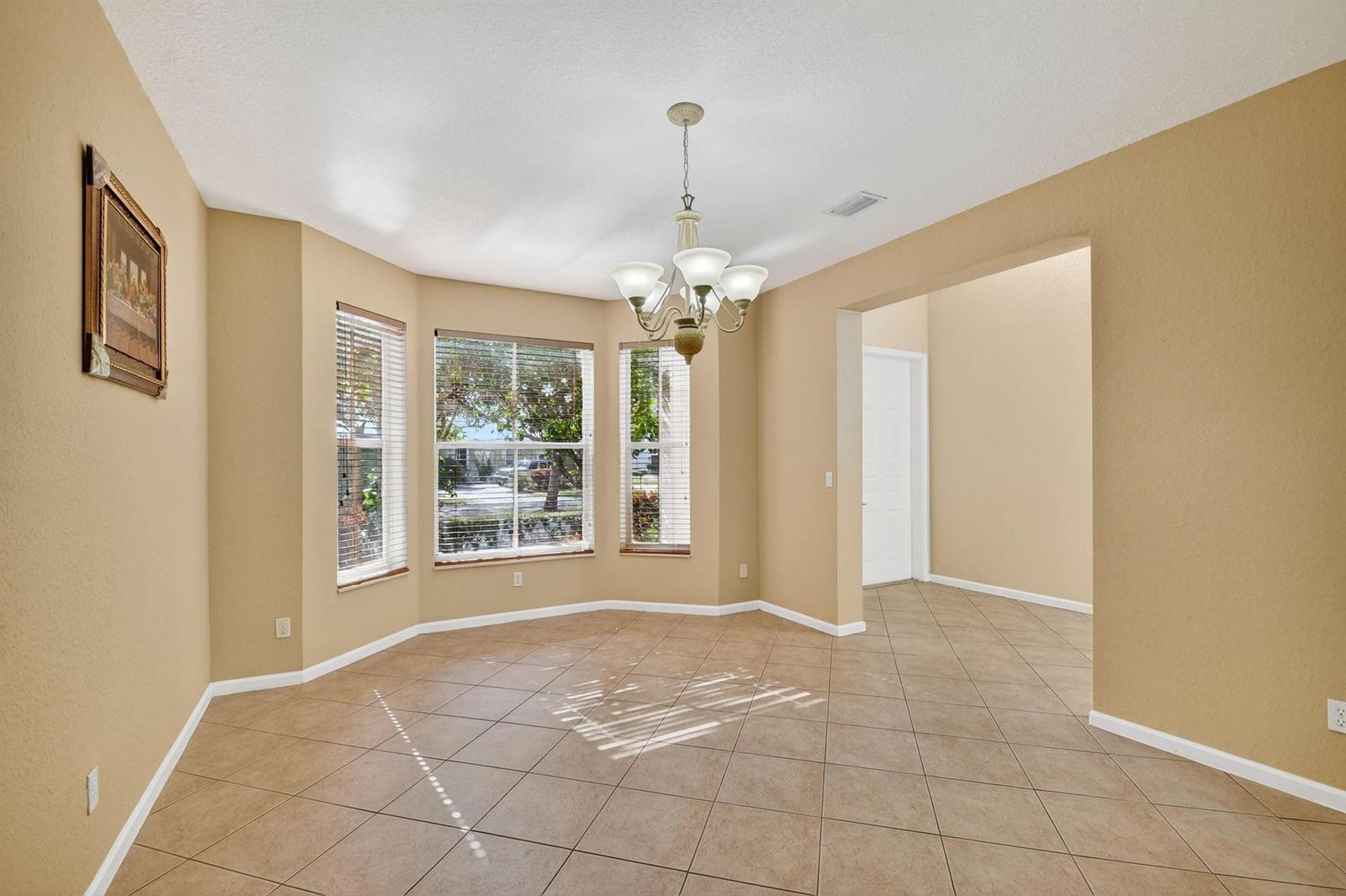 9393 7 / 5 4096 sq. ft. $ 2026-06-24 0 Photo