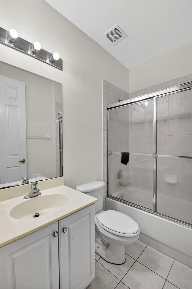 9393 7 / 5 4096 sq. ft. $ 2026-06-24 0 Photo