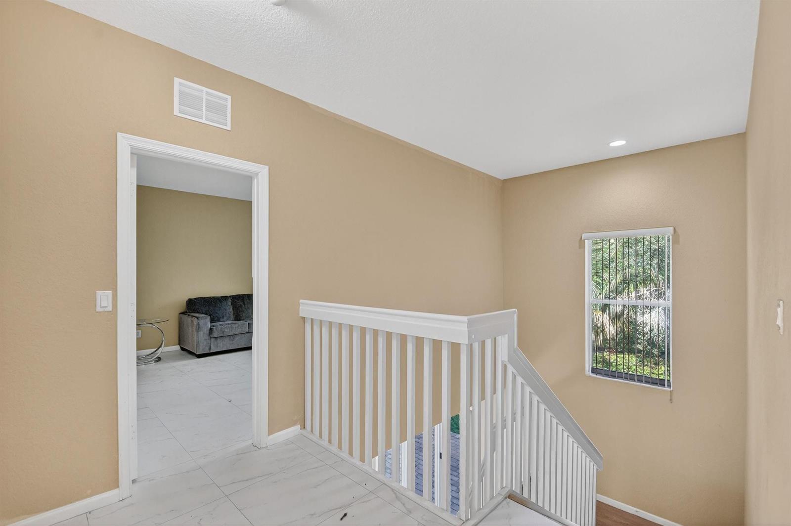 9393 7 / 5 4096 sq. ft. $ 2026-06-24 0 Photo