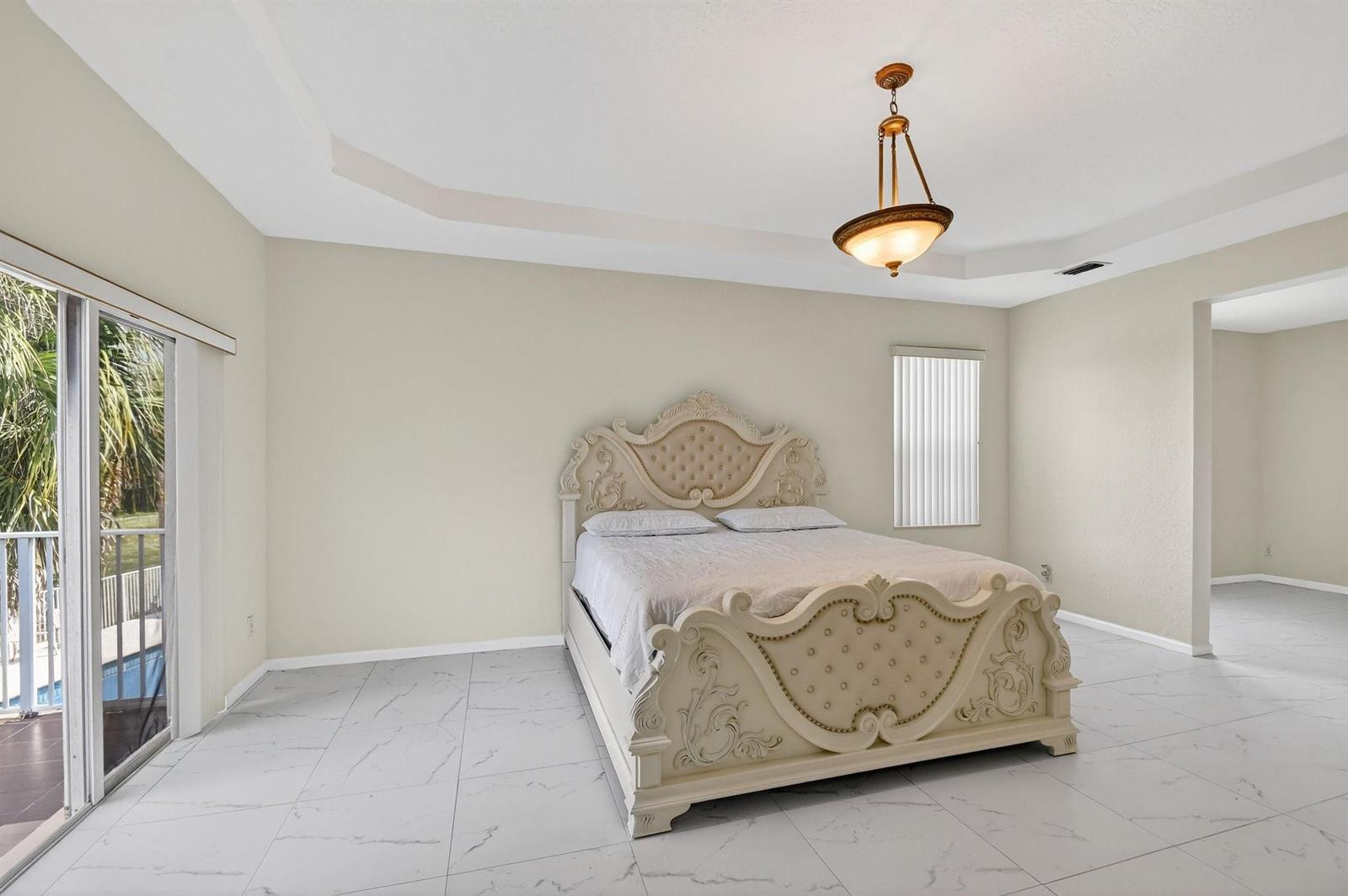 9393 7 / 5 4096 sq. ft. $ 2026-06-24 0 Photo