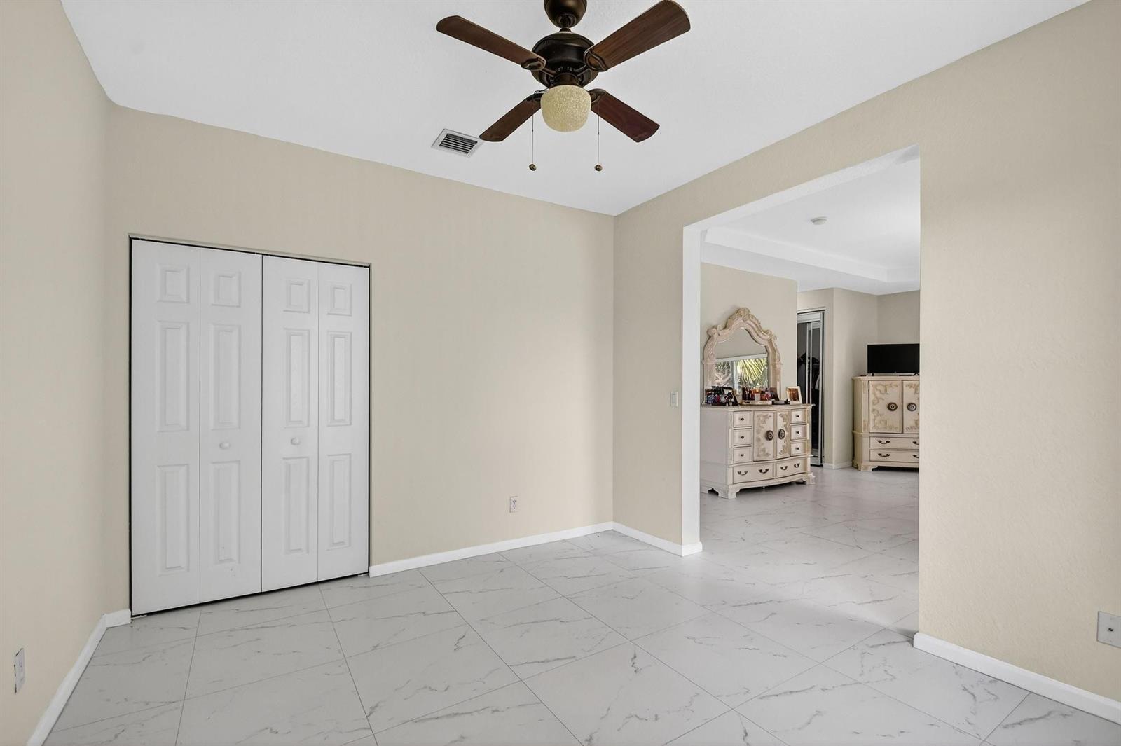 9393 7 / 5 4096 sq. ft. $ 2026-06-24 0 Photo