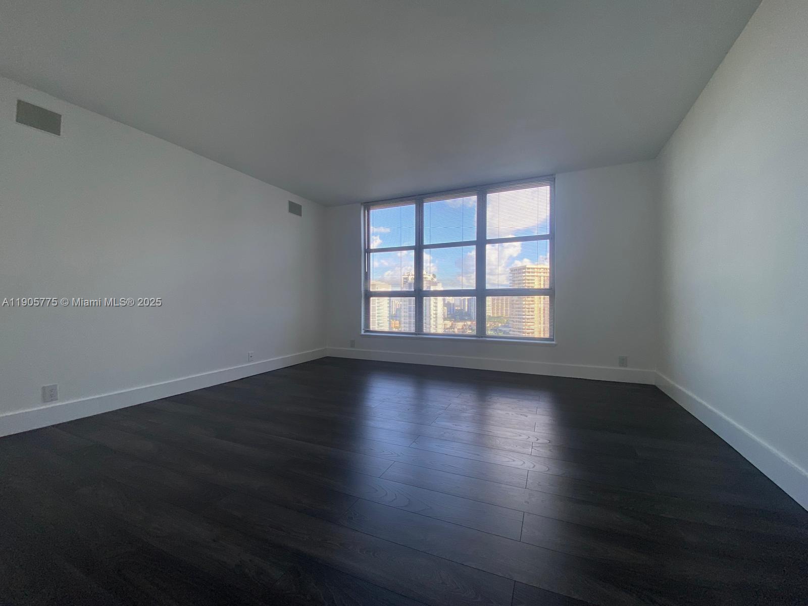 Photo of 19101 Mystic Pointe Dr  #2306, Aventura, Florida, 33180 - 