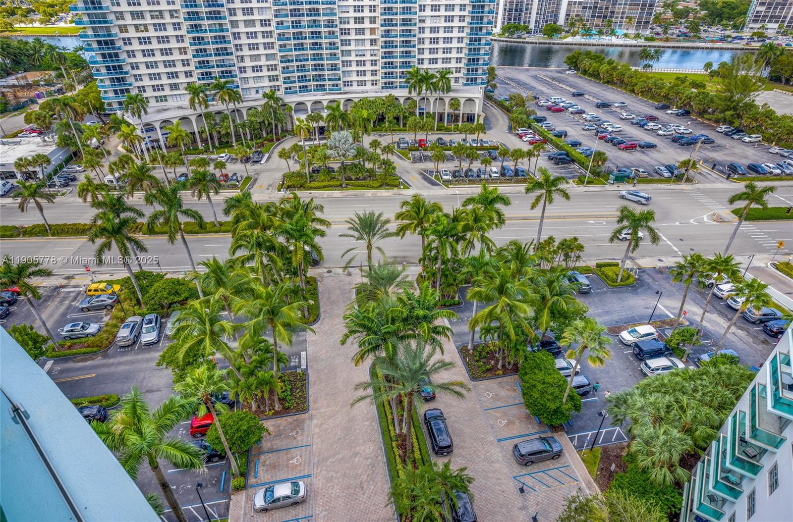 Photo of 3801 Ocean Dr  #15R, Hollywood, Florida, 33019 - 