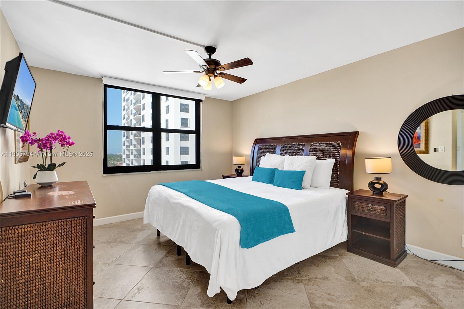 Photo of 2301 Ocean Dr #907, Hollywood, Florida, 33019 -