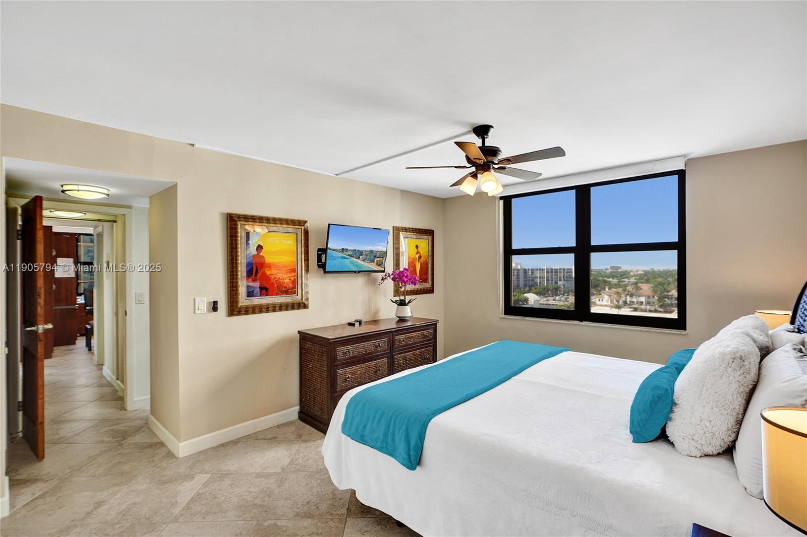 Photo of 2301 Ocean Dr #907, Hollywood, Florida, 33019 -