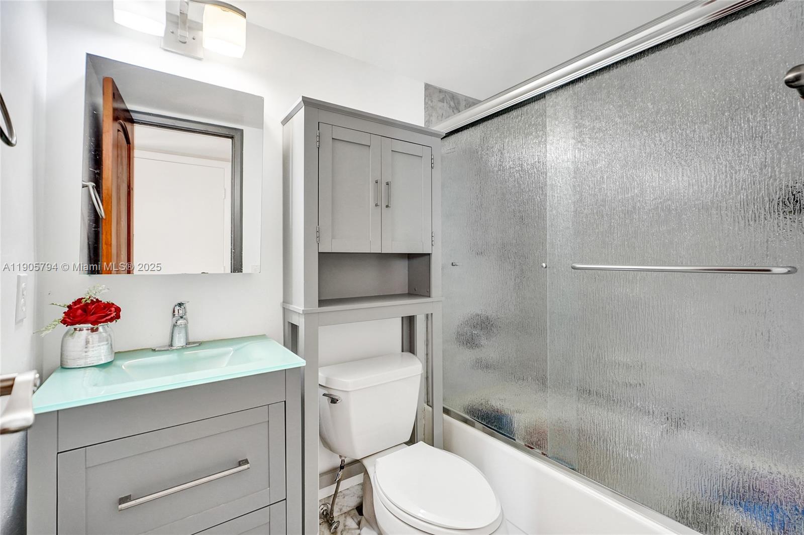 Photo of 2301 Ocean Dr #907, Hollywood, Florida, 33019 -