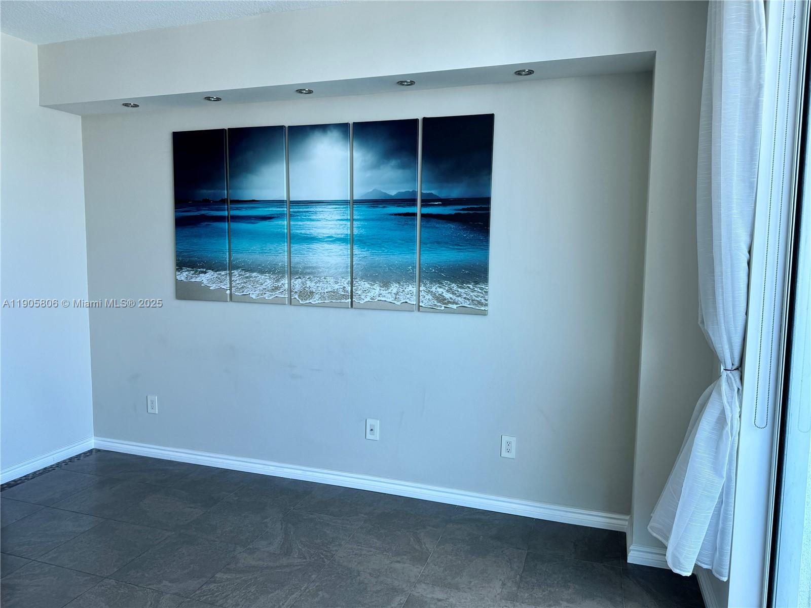 Photo of 1945 Ocean Dr #2311, Hallandale Beach, Florida, 33009 -