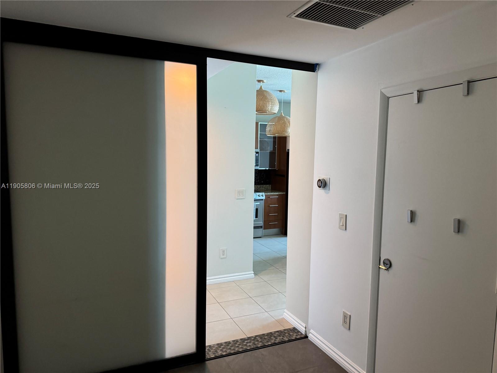 Photo of 1945 Ocean Dr #2311, Hallandale Beach, Florida, 33009 -