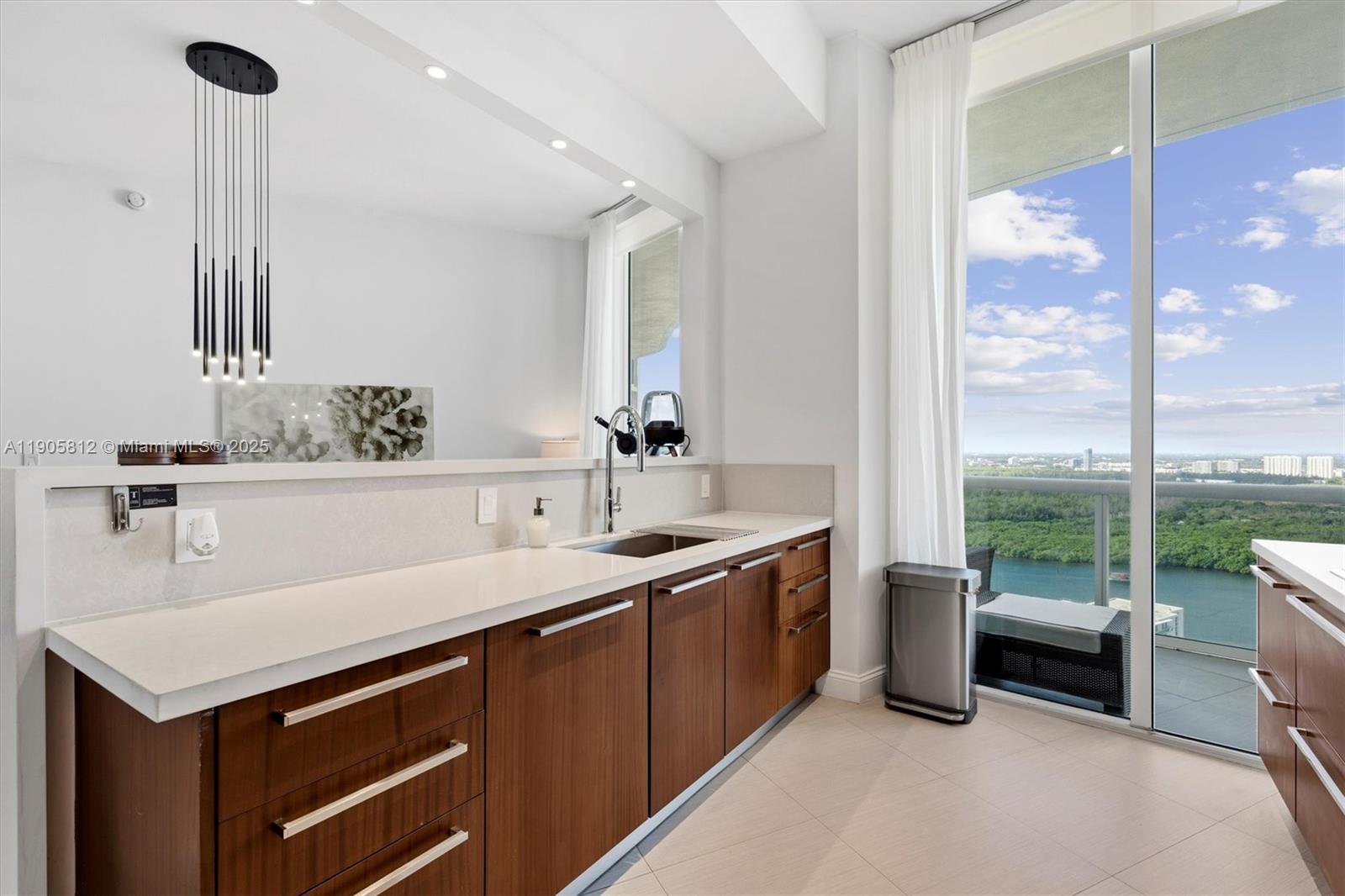 See details 3405 2 / 2 1463 sq. ft. $ 2025-10-30 0 Photo