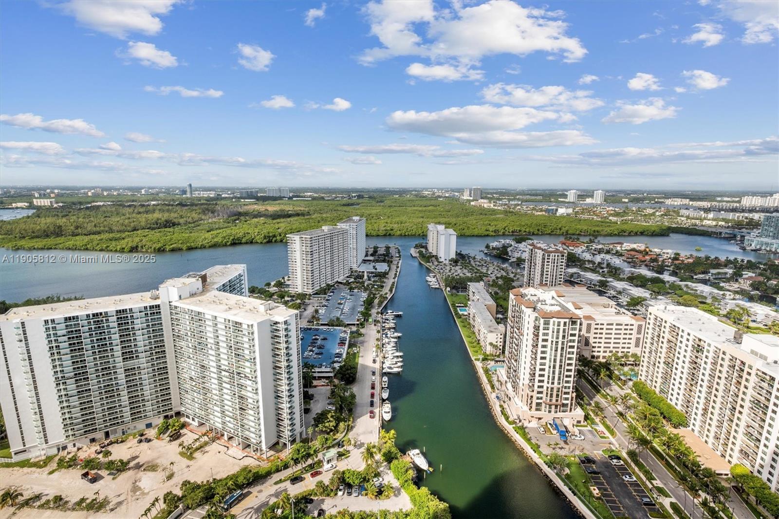 See details 3405 2 / 2 1463 sq. ft. $ 2025-10-30 0 Photo