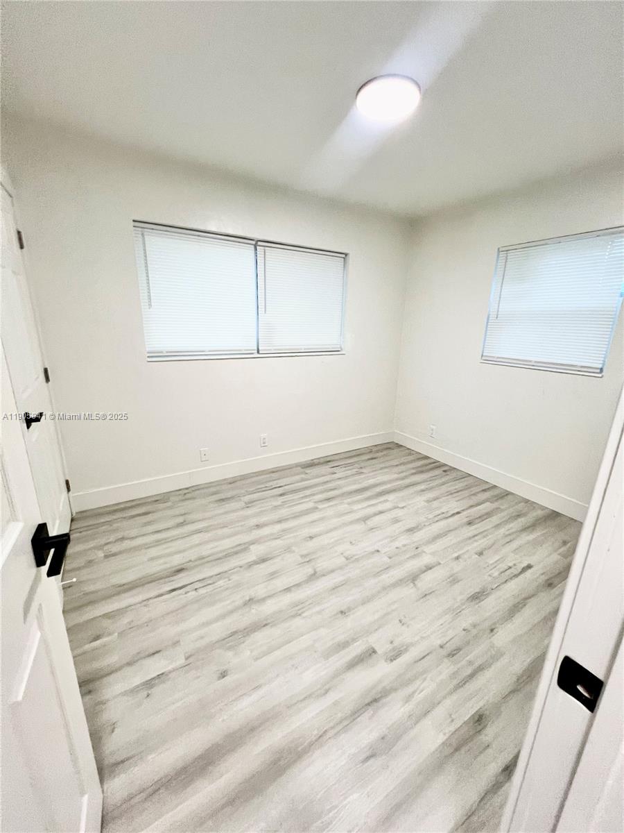   /  1382 sq. ft. $ 2025-10-31 0 Photo