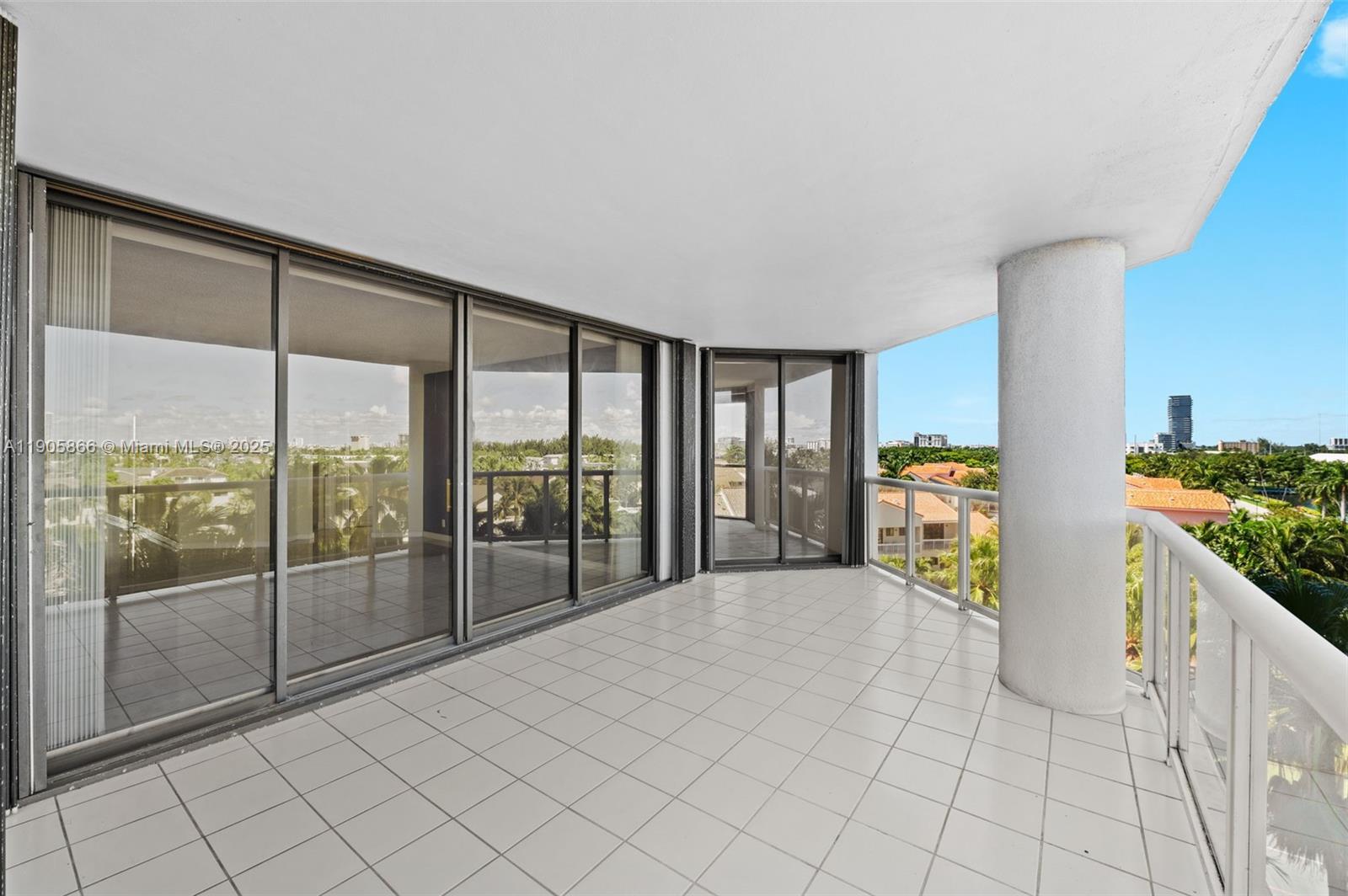 Photo of 3598 Yacht Club Dr #602, Aventura, Florida, 33180 -