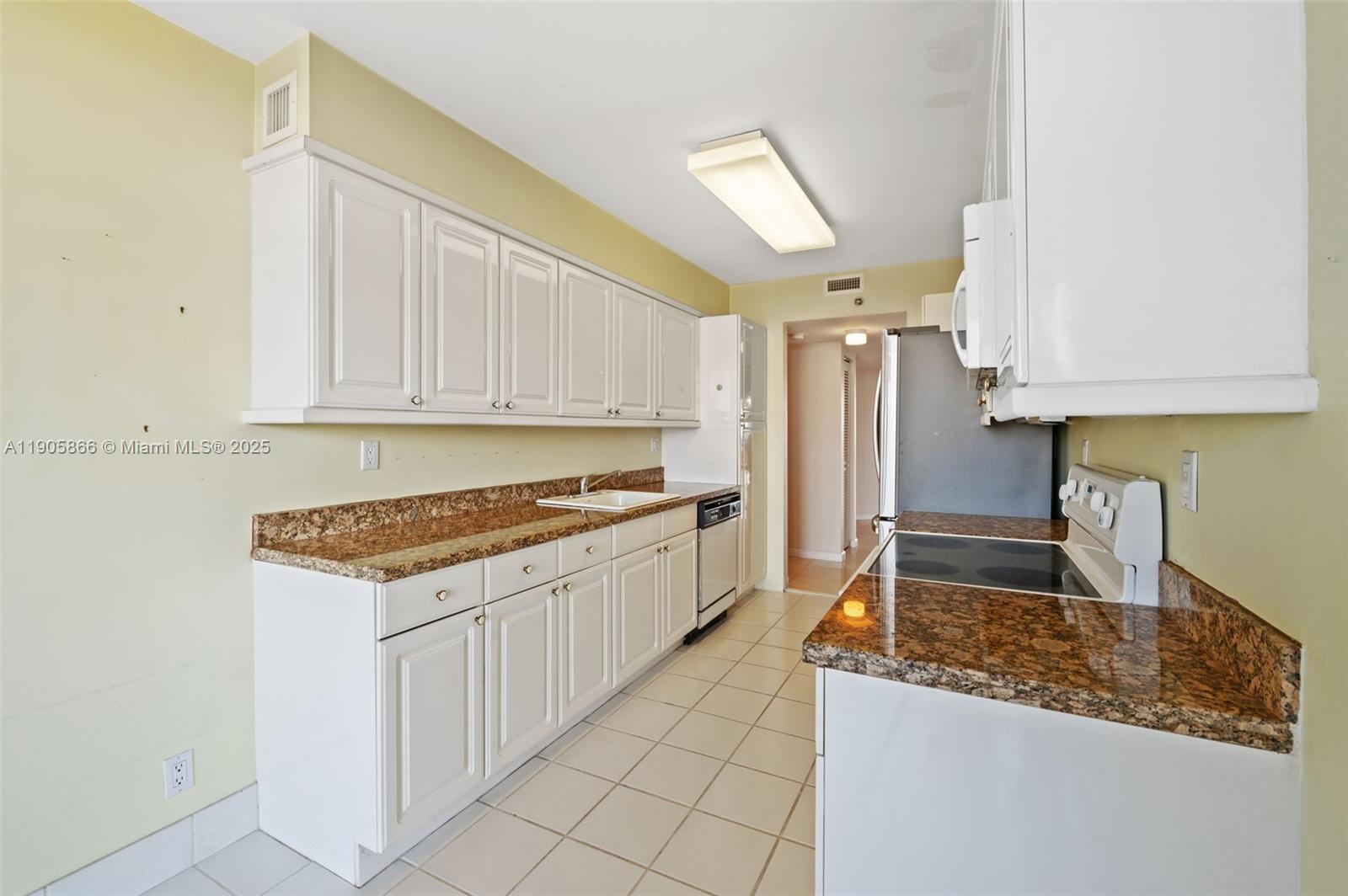 Photo of 3598 Yacht Club Dr #602, Aventura, Florida, 33180 -