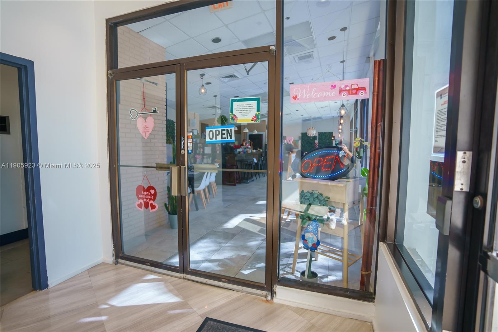 222 2 / 2 1357 sq. ft. $ 2025-10-31 0 Photo