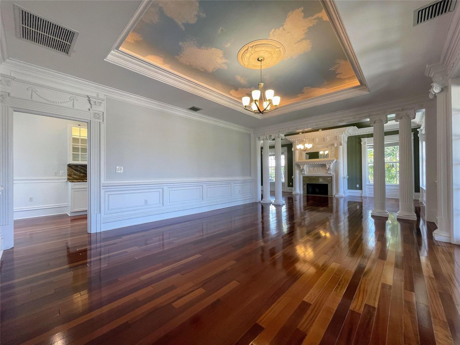   / 0 3800 sq. ft. $ 2026-06-19 0 foto