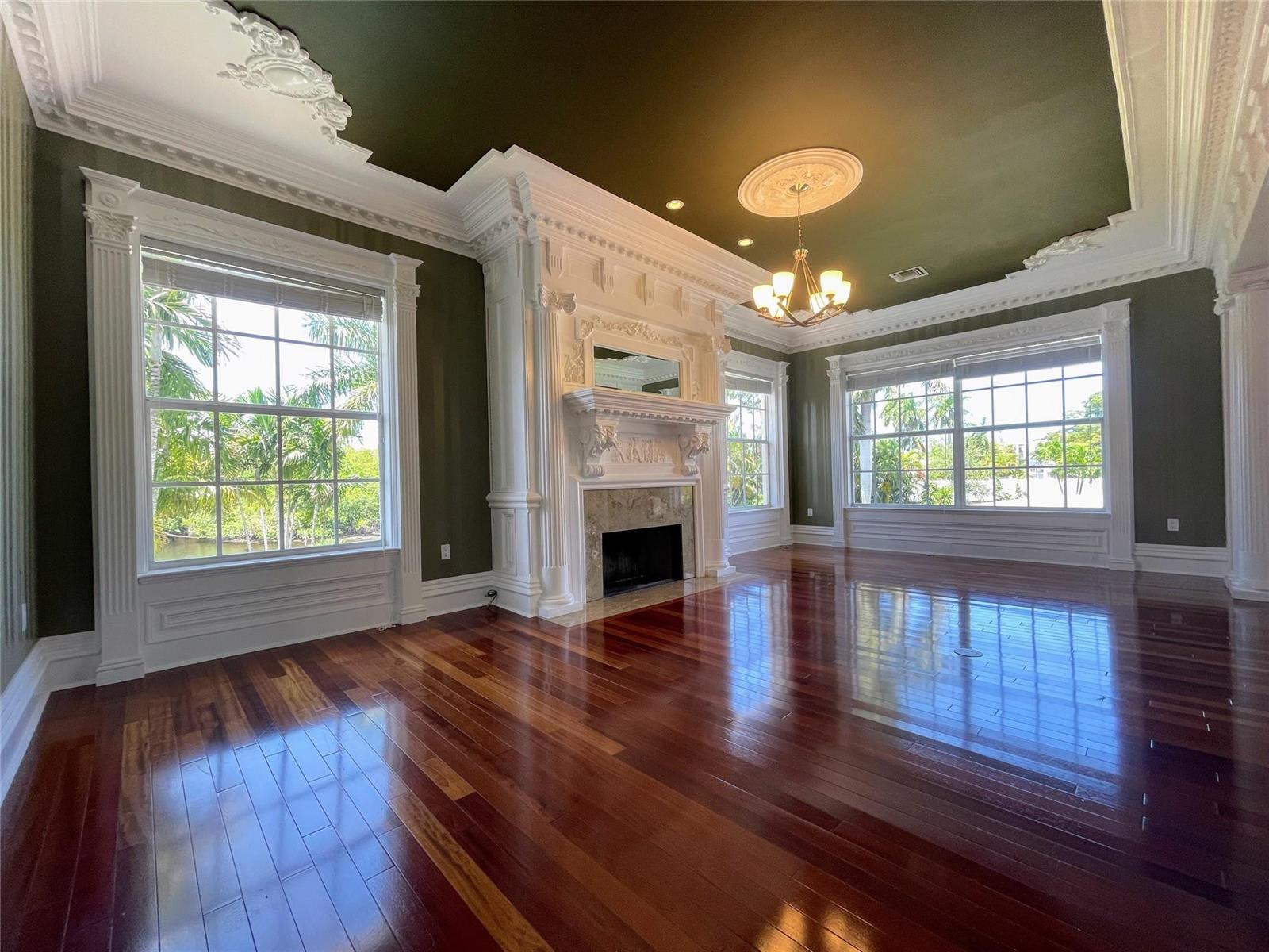   / 0 3800 sq. ft. $ 2026-06-19 0 foto
