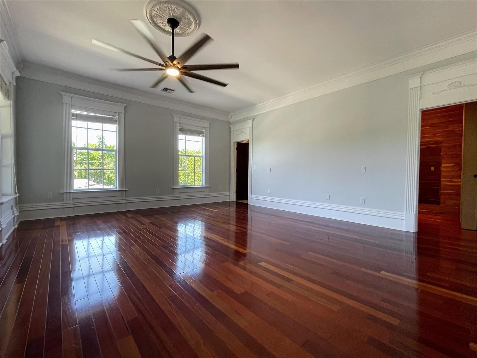   / 0 3800 sq. ft. $ 2026-06-19 0 foto