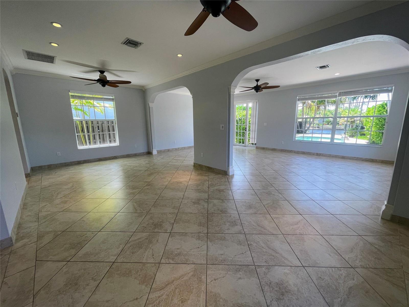   / 0 3800 sq. ft. $ 2026-06-19 0 foto