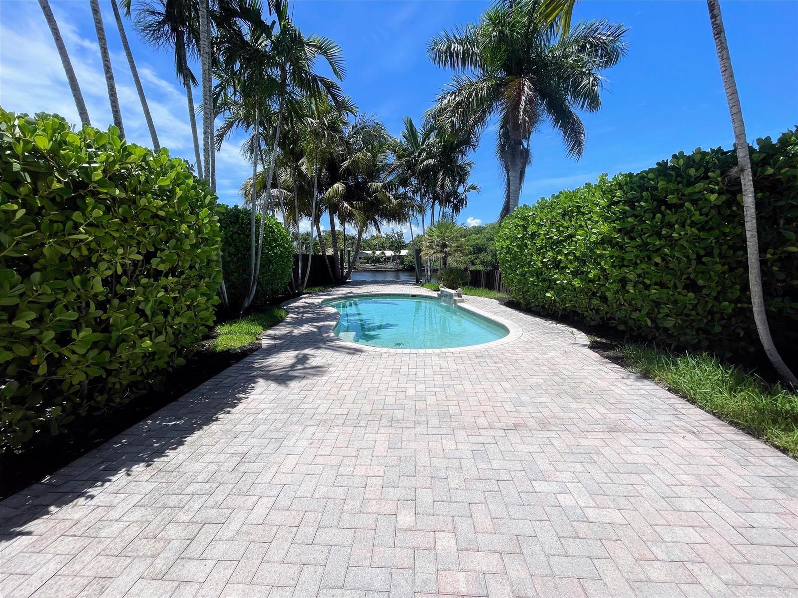   / 0 3800 sq. ft. $ 2026-06-19 0 foto