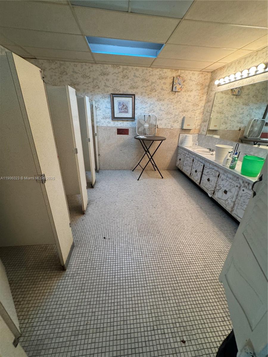 Ver detalles   /   sq. ft. $ 2025-10-31 0 foto