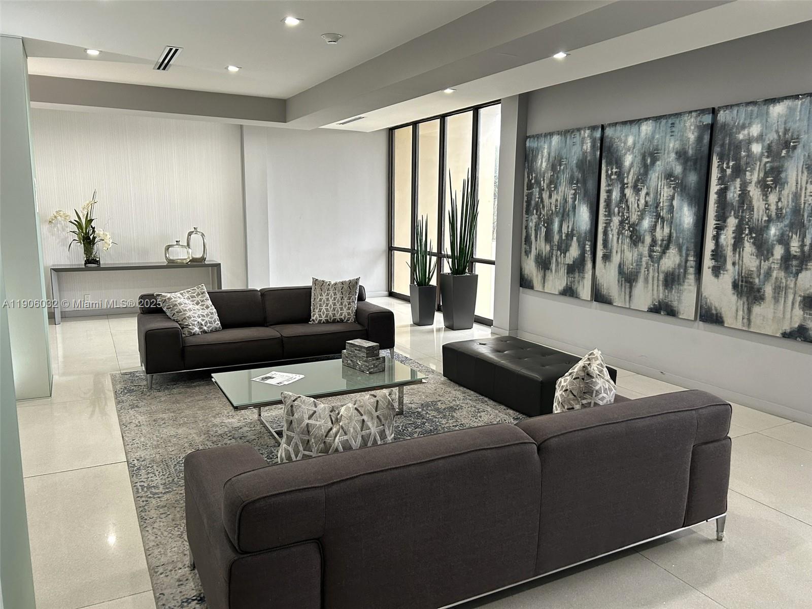 Photo of 20379 Country Club Dr #1035, Aventura, Florida, 33180 -