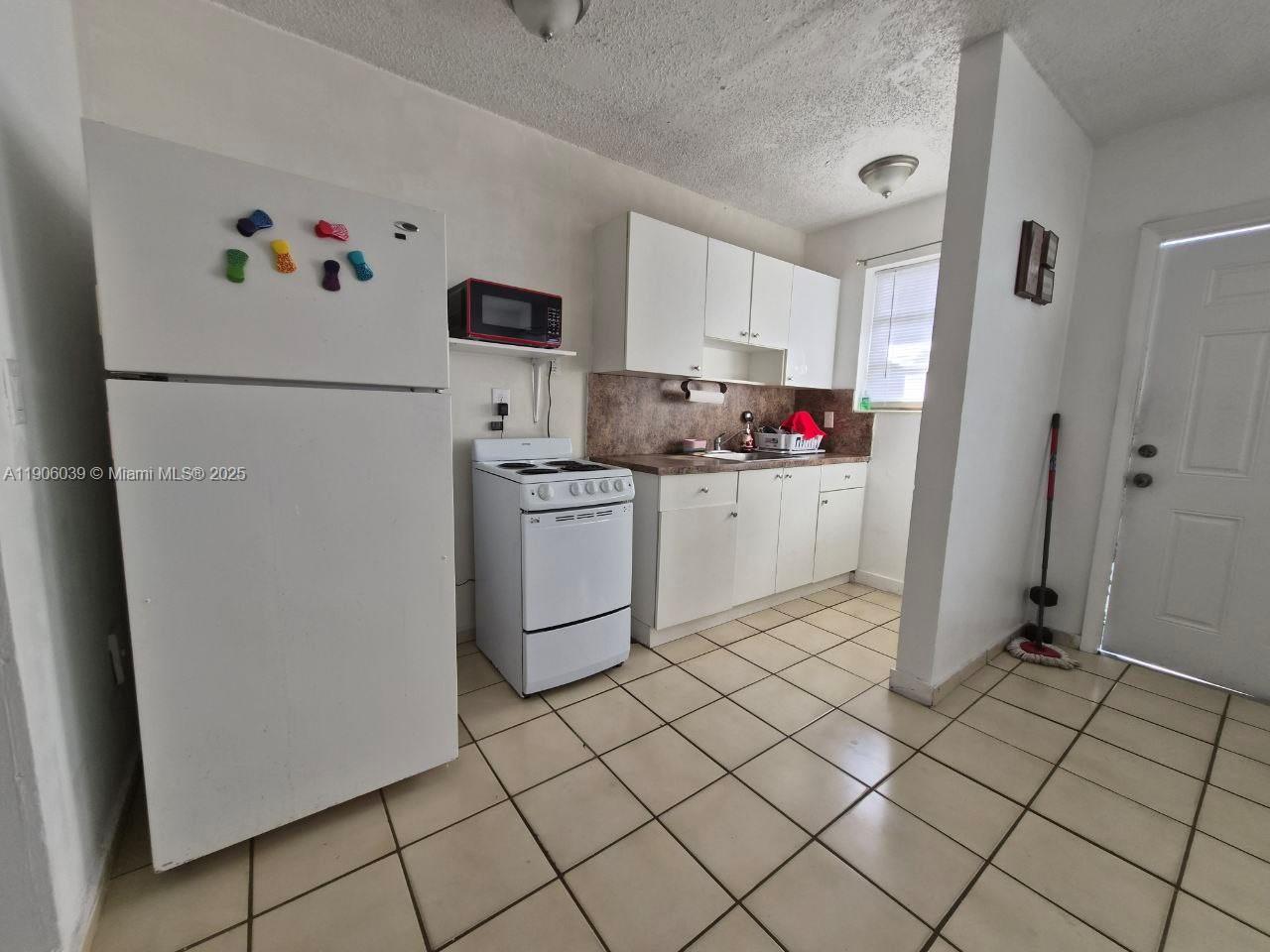 Ver detalles / 1955 sq. ft. $ 2025-12-02 0 foto