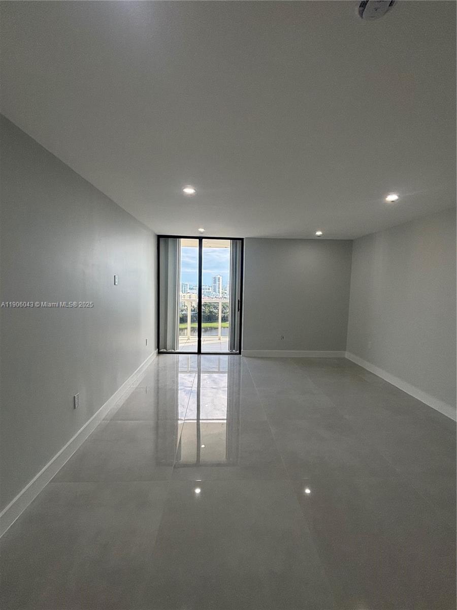 Photo of 3675 Country Club Dr #2606, Aventura, Florida, 33180 -