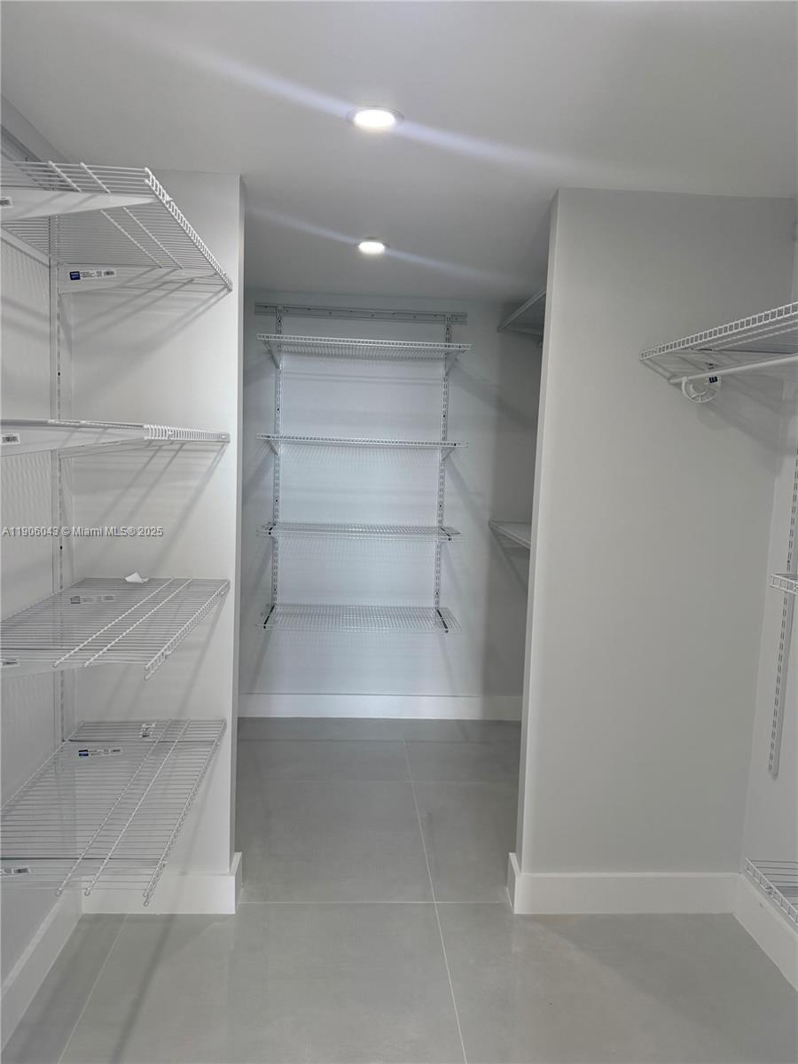 Photo of 3675 Country Club Dr  #2606, Aventura, Florida, 33180 - 