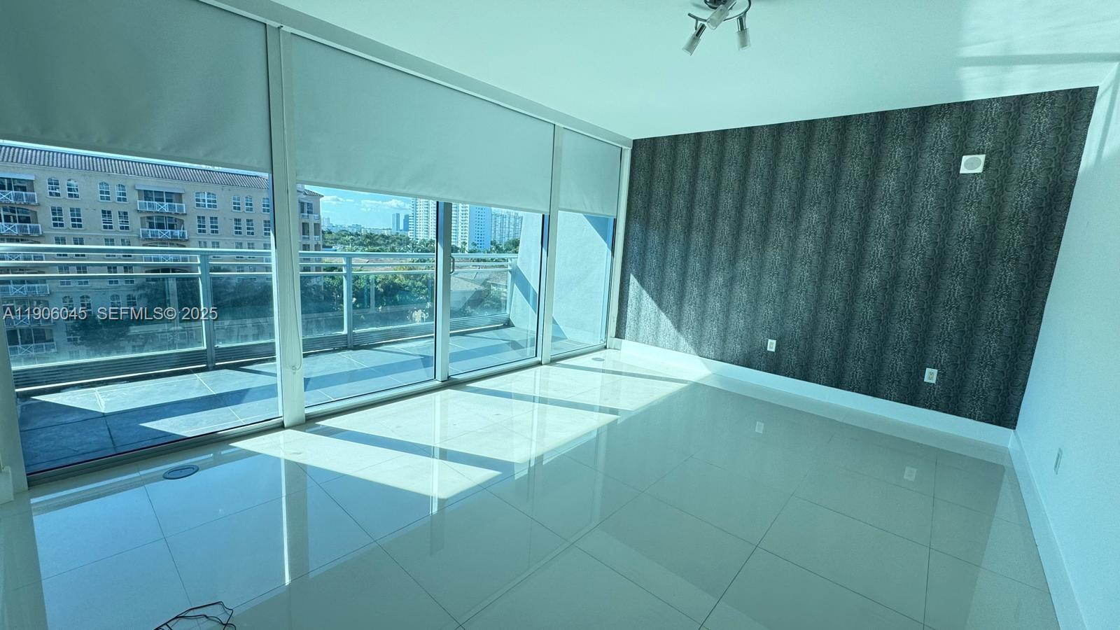 Photo of 2950 188th St #418, Aventura, Florida, 33180 -