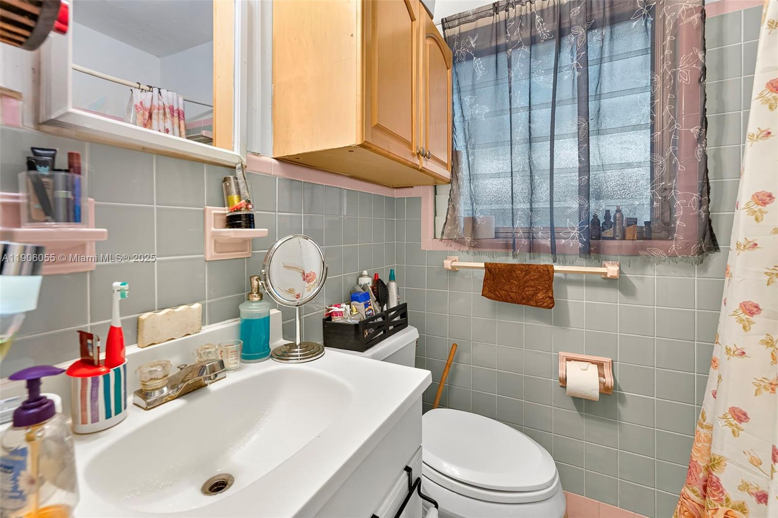 Подробнее   /  1896 кв.футов $ 2025-10-31 0 Фото