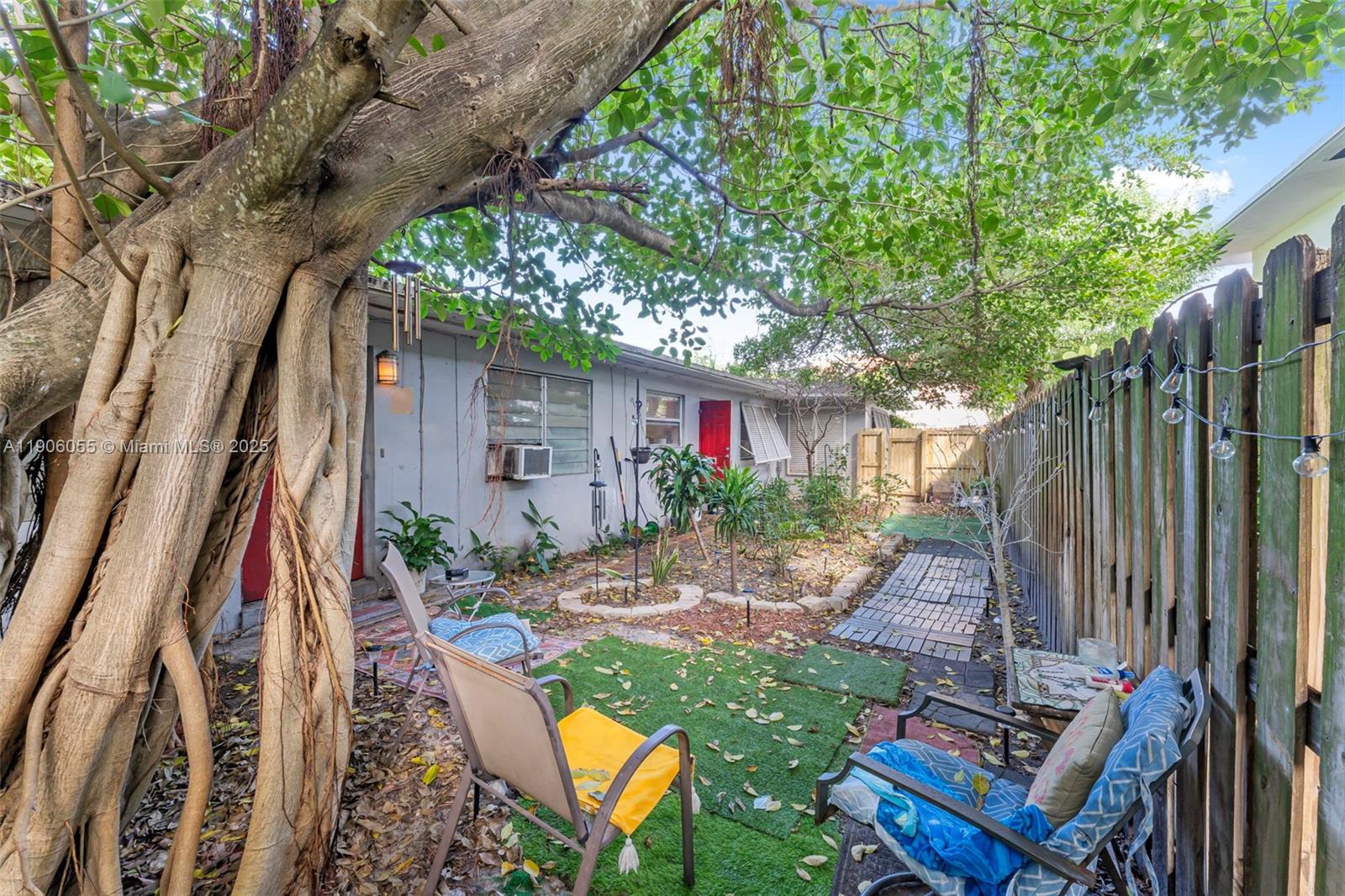 Подробнее   /  1896 кв.футов $ 2025-10-31 0 Фото