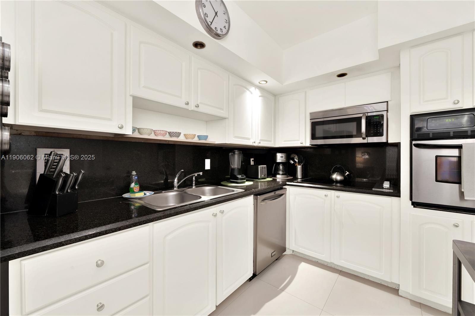 Photo of 3901 Ocean Dr  #4P, Hollywood, Florida, 33019 - 