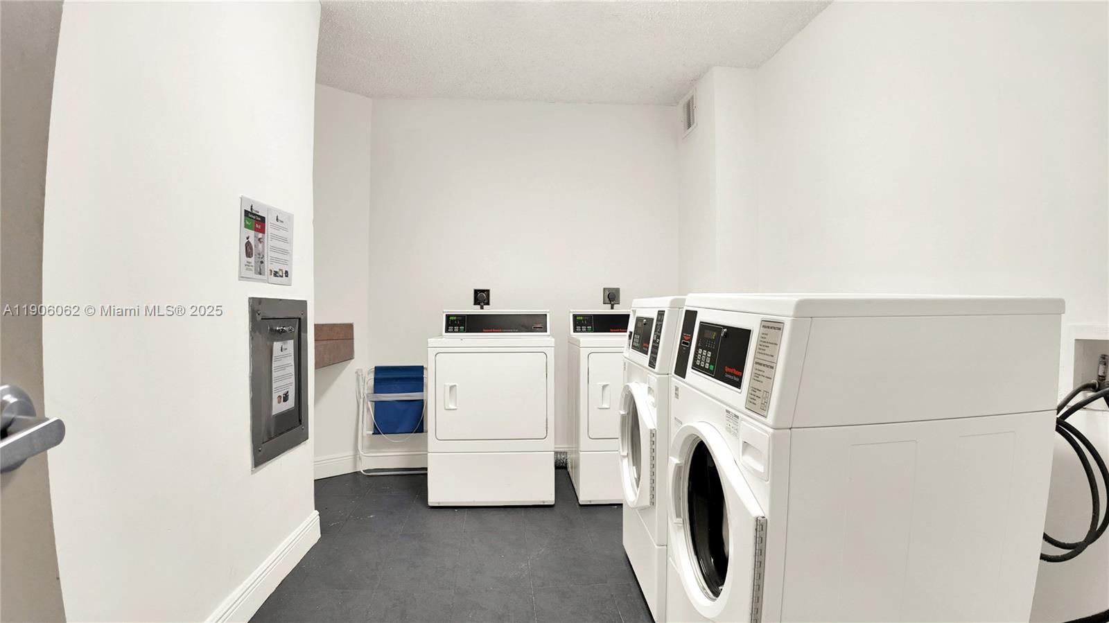 Photo of 3901 Ocean Dr  #4P, Hollywood, Florida, 33019 - 