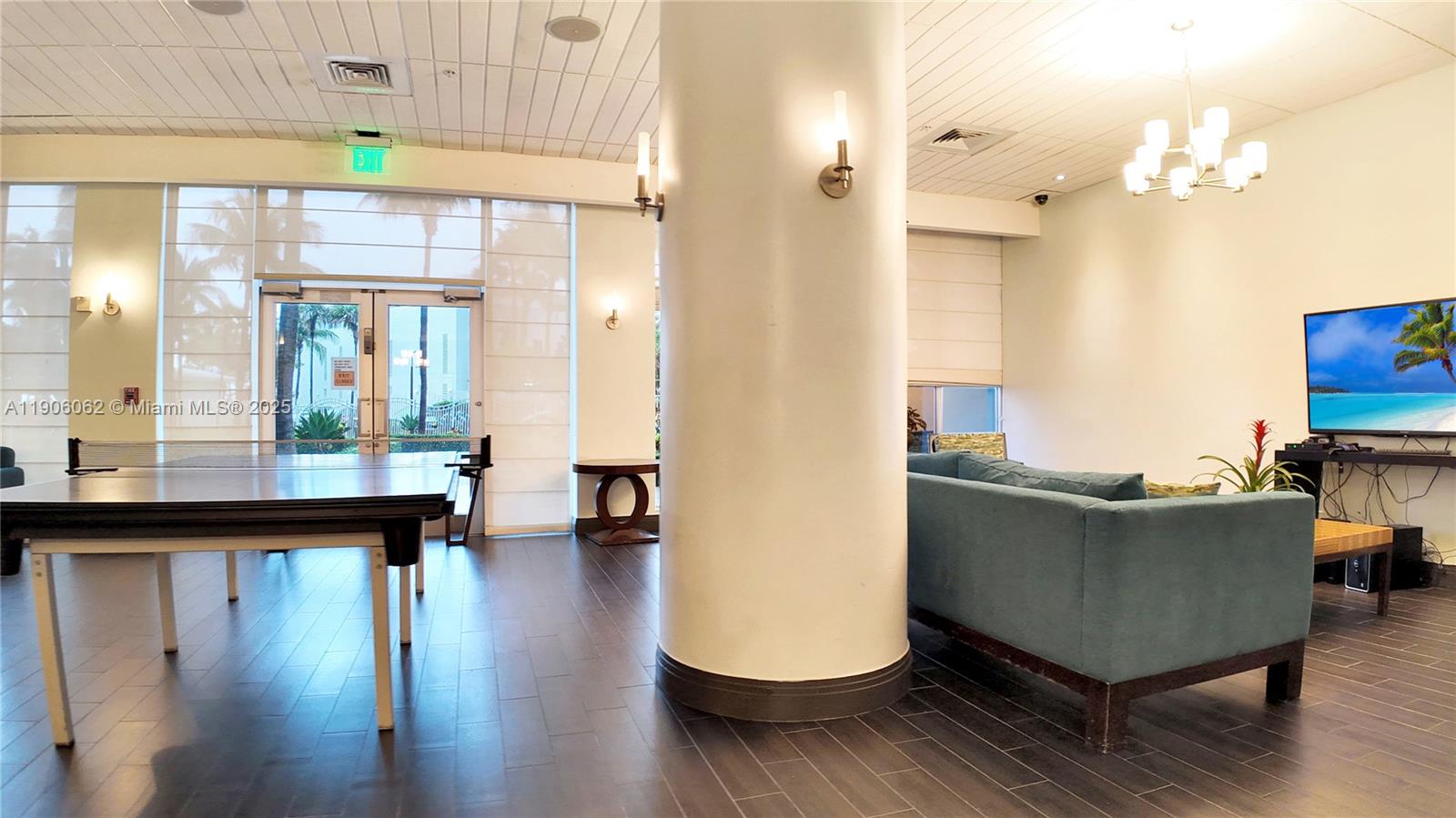 Photo of 3901 Ocean Dr  #4P, Hollywood, Florida, 33019 - 