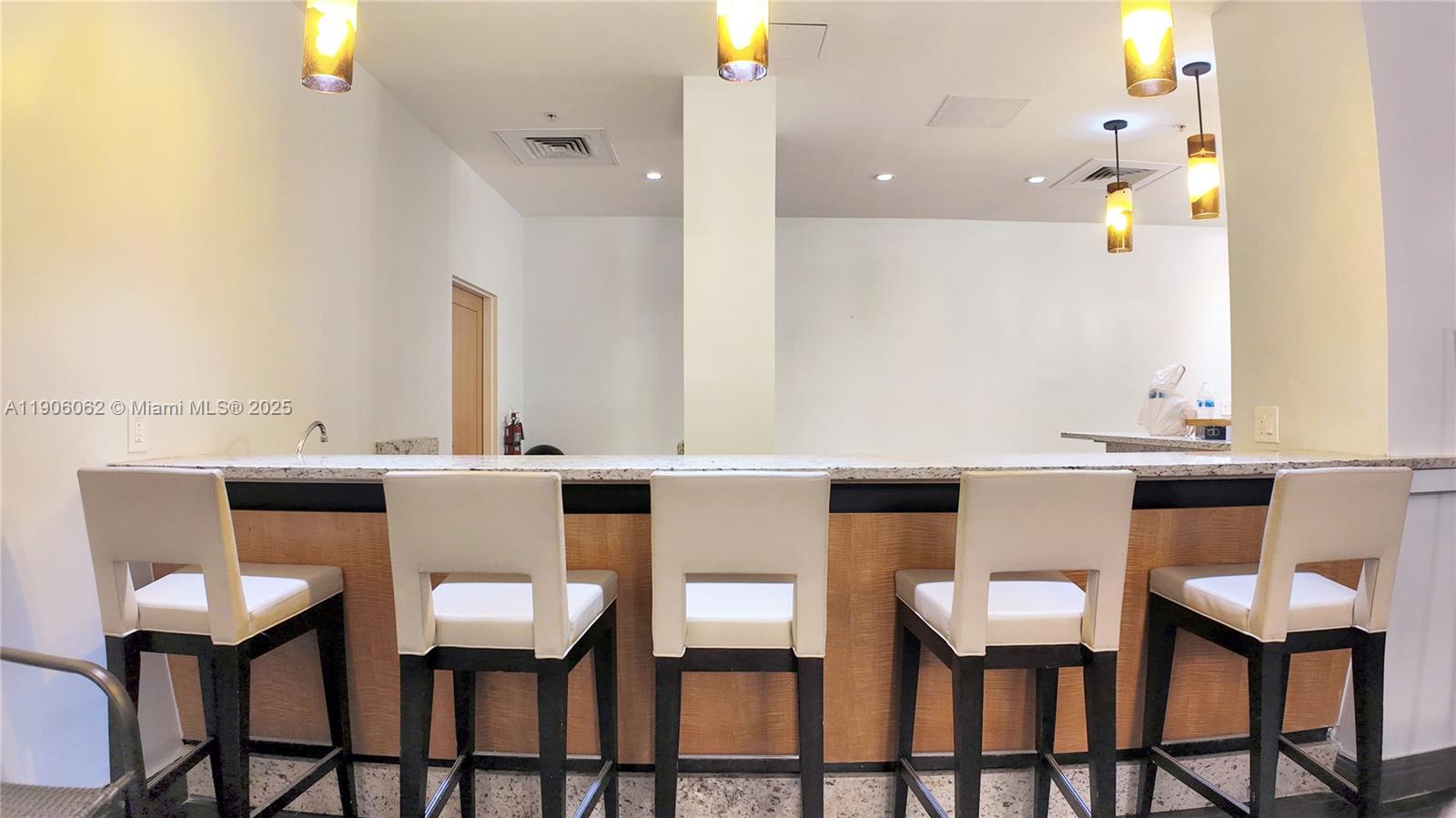 Photo of 3901 Ocean Dr  #4P, Hollywood, Florida, 33019 - 