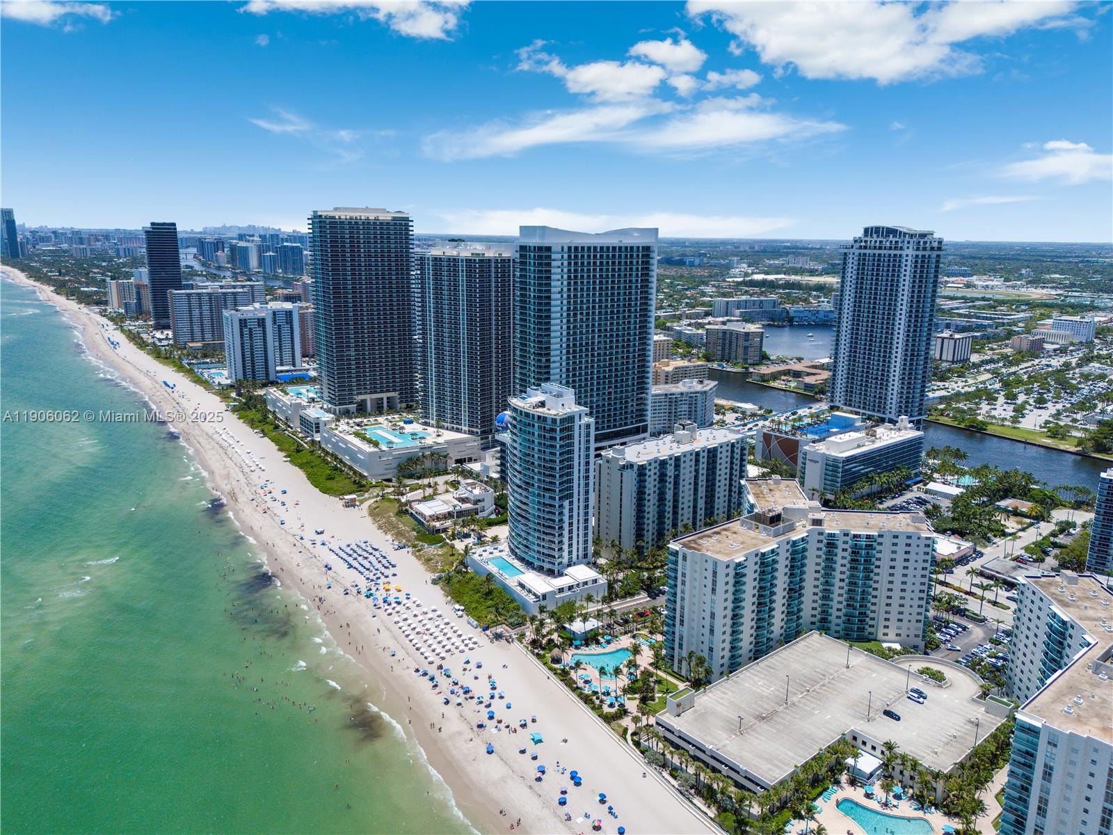 Photo of 3901 Ocean Dr  #4P, Hollywood, Florida, 33019 - 