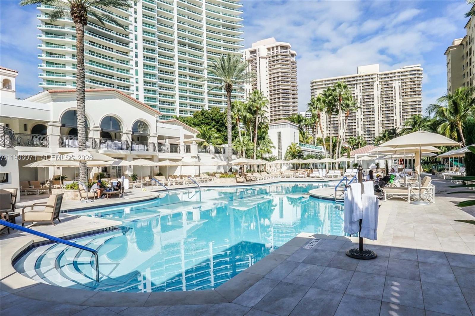 Photo of 19955 38th Ct  #704, Aventura, Florida, 33180 - 